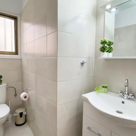 Sundybeach Beachfront 2bdr Dhekelia Διαμέρισμα