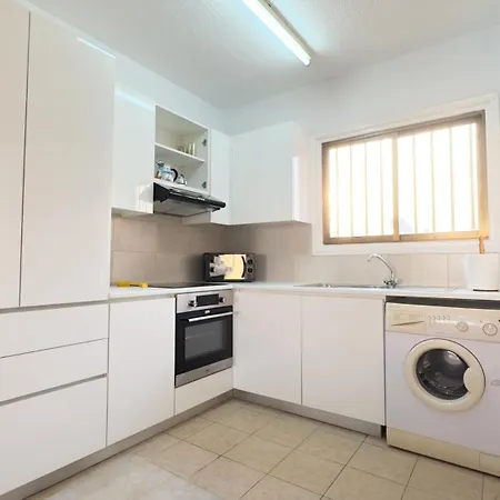 Apartman Sundybeach Beachfront 2bdr Dhekelia