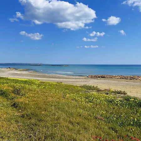 Sundy Beach Seaview 2Bdr Larnaka Dhekelia *