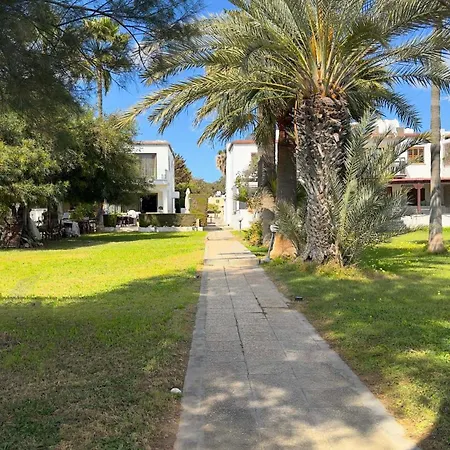 Sundy Beachfront 2bdr Dhekelia *