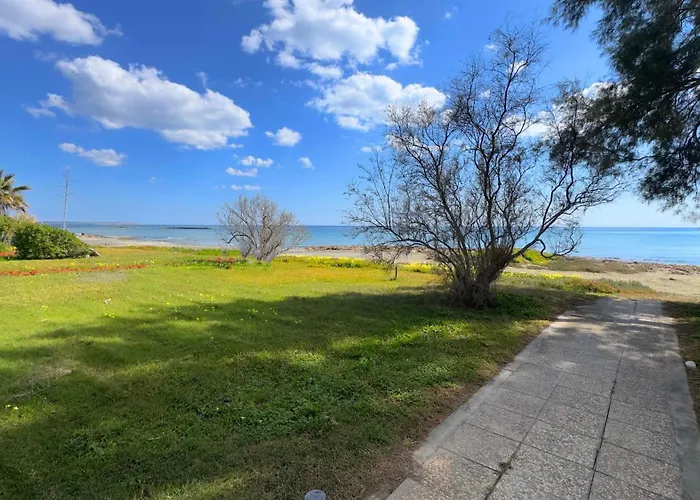 Sundy Beach Seaview 2Bdr Larnaka Dhekelia Ларнака